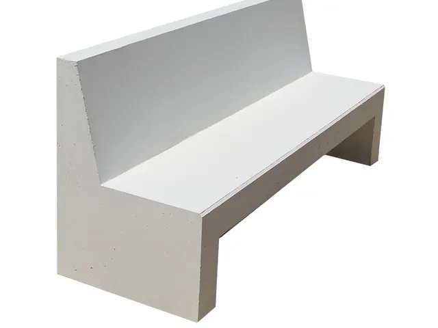 Banco prefabricado de hormigón blanco