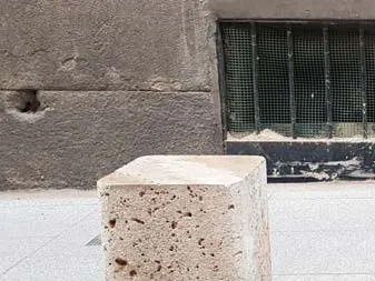 Banca Chueca · L 30 cm